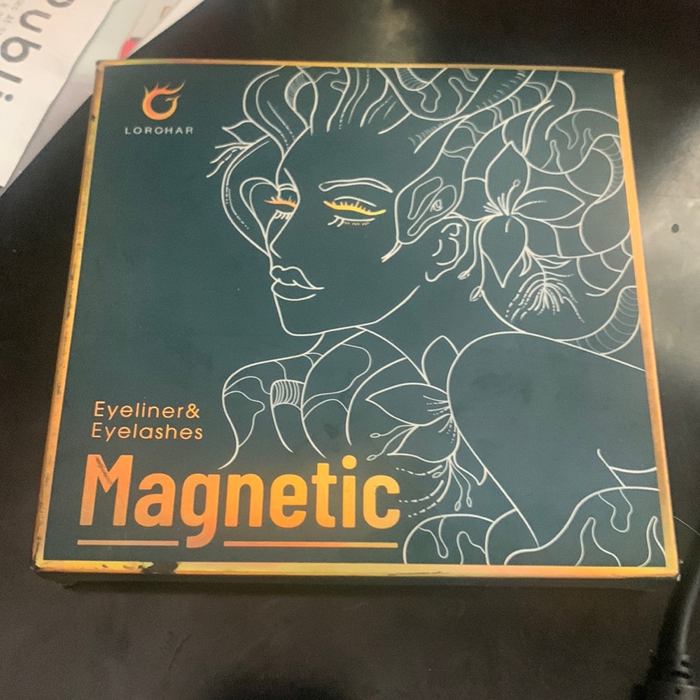 New Magnetic Eyelashes Kit